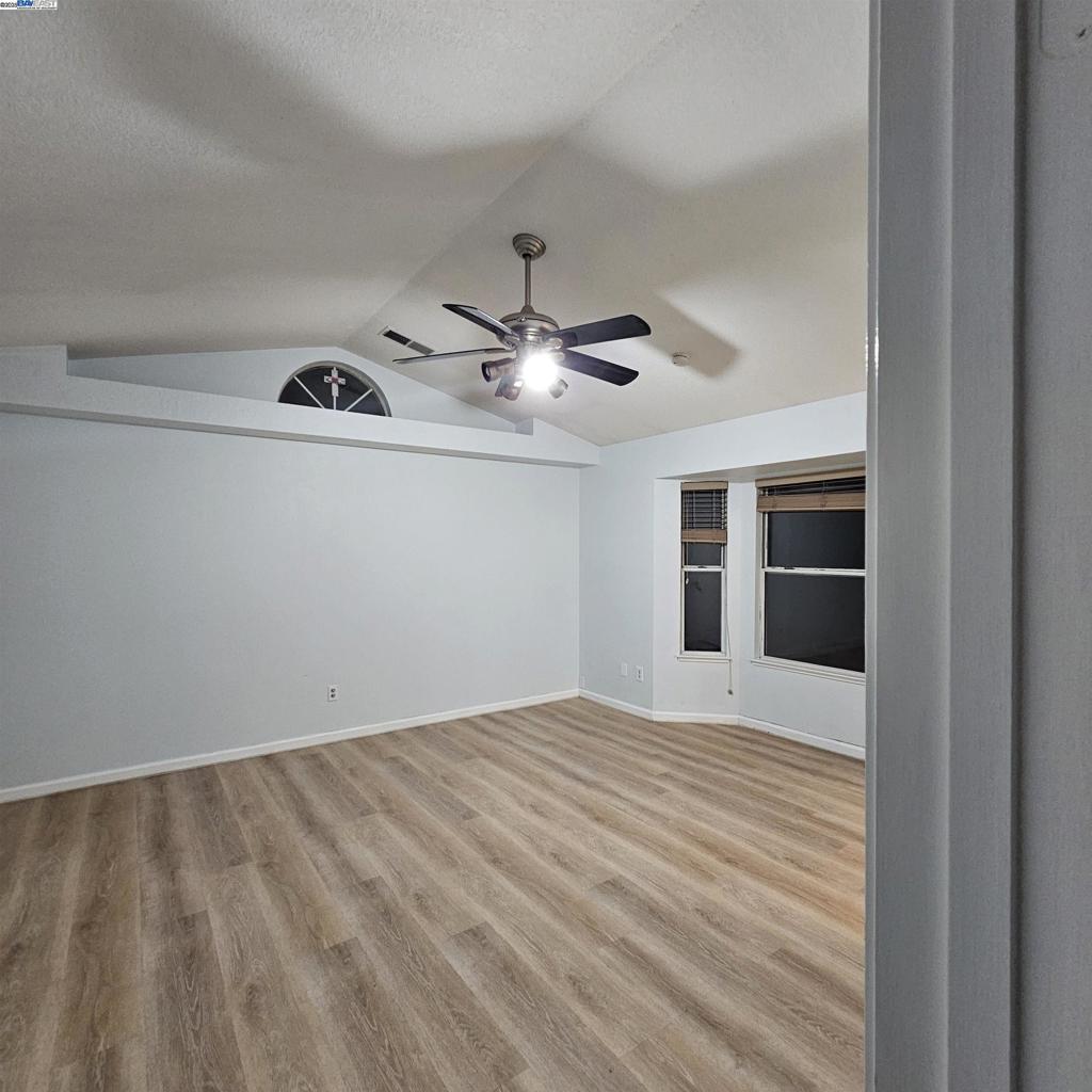 2525 Travao Ln Property Photo 7