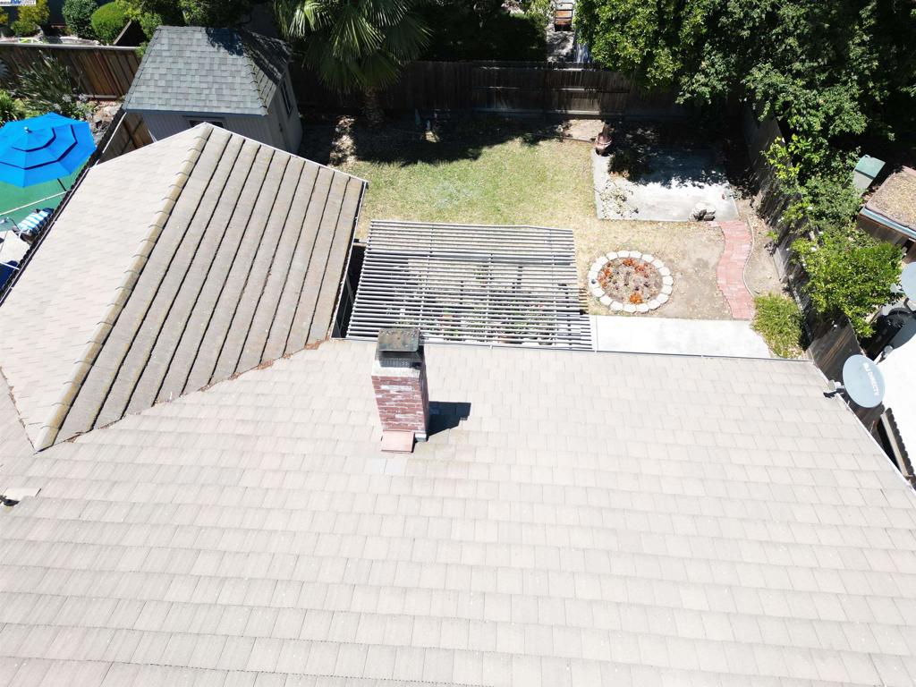 2525 Travao Ln Property Photo 18