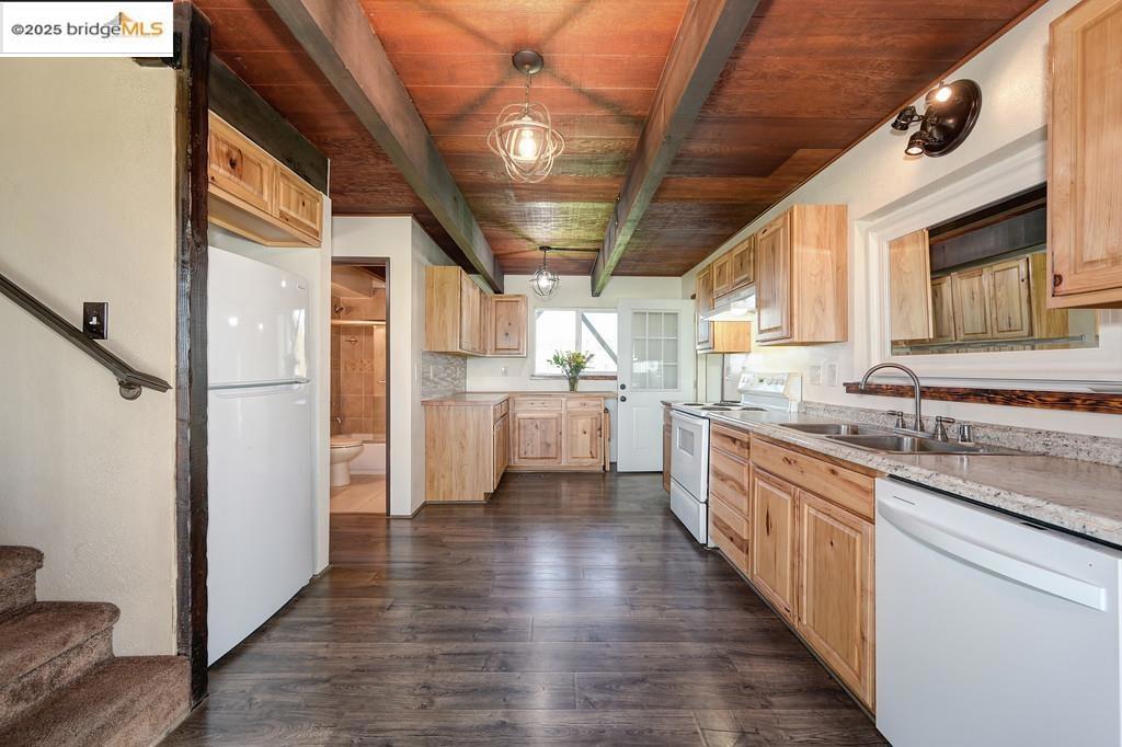 1408 Riosa Rd Property Photo 14