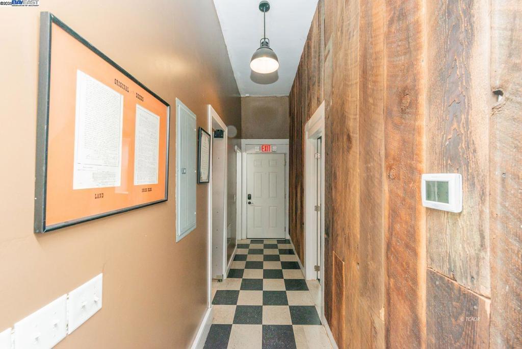 515 Main St. Property Photo 15
