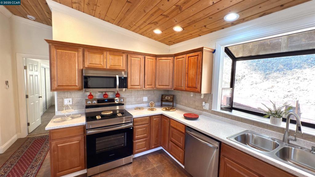 5935 Sunrise Ct Property Photo 1