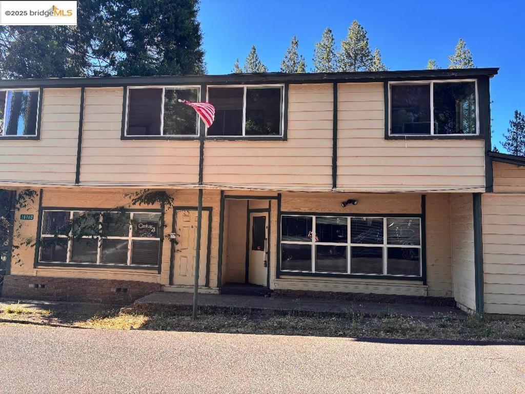 18760 Cedar Drive Property Photo 1