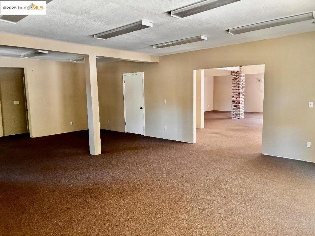 18760 Cedar Drive Property Photo 4