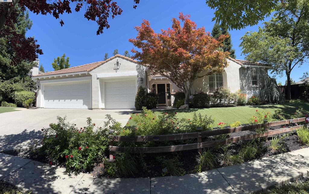 1221 CULET RANCH RD