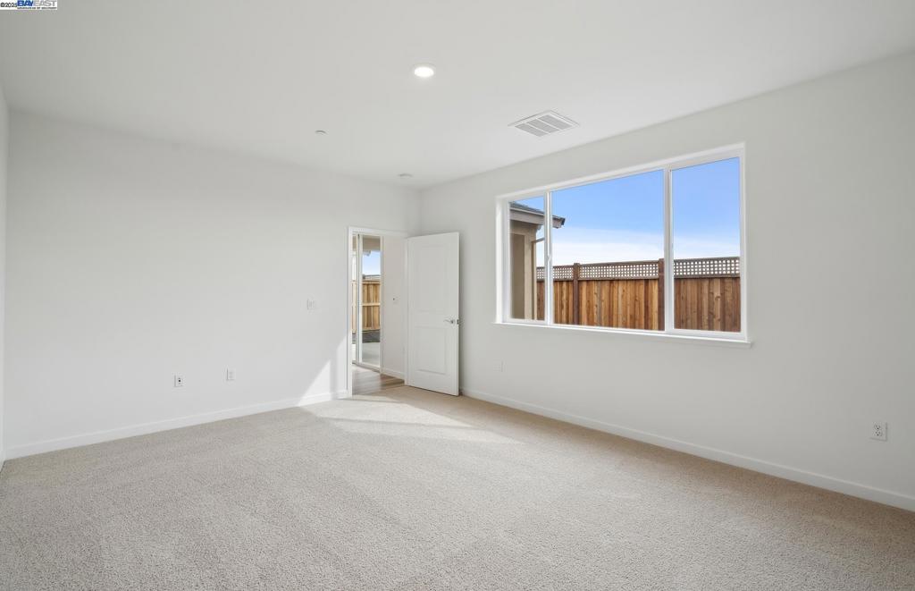 17870 Brightwood Avenue Property Photo 18