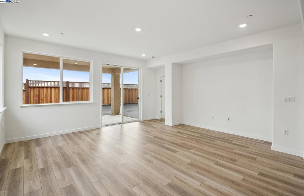 17870 Brightwood Avenue Property Photo 38