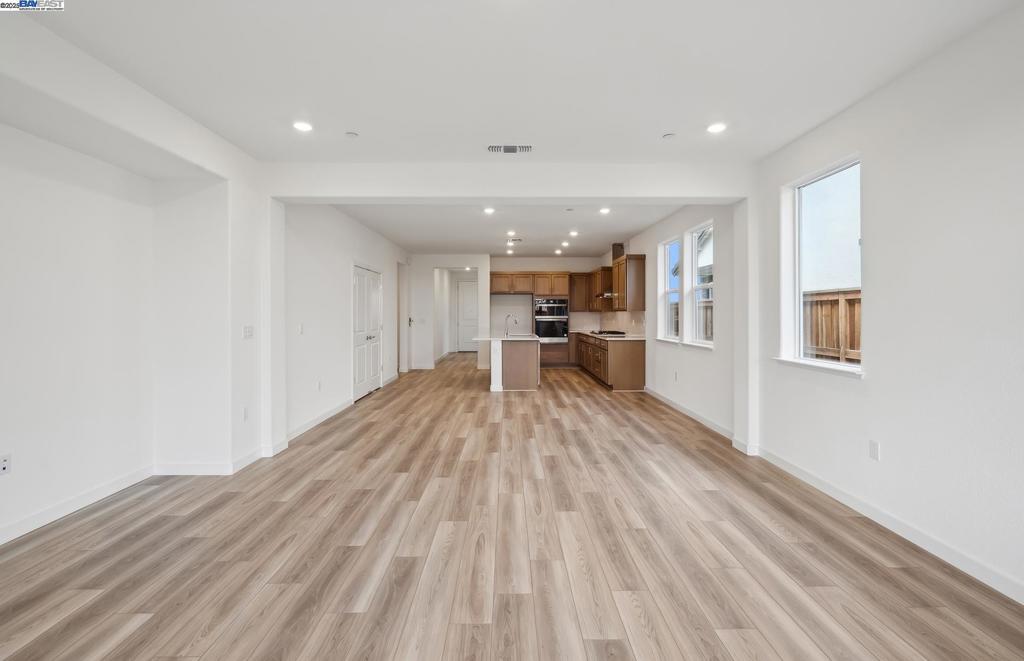 17870 Brightwood Avenue Property Photo 40