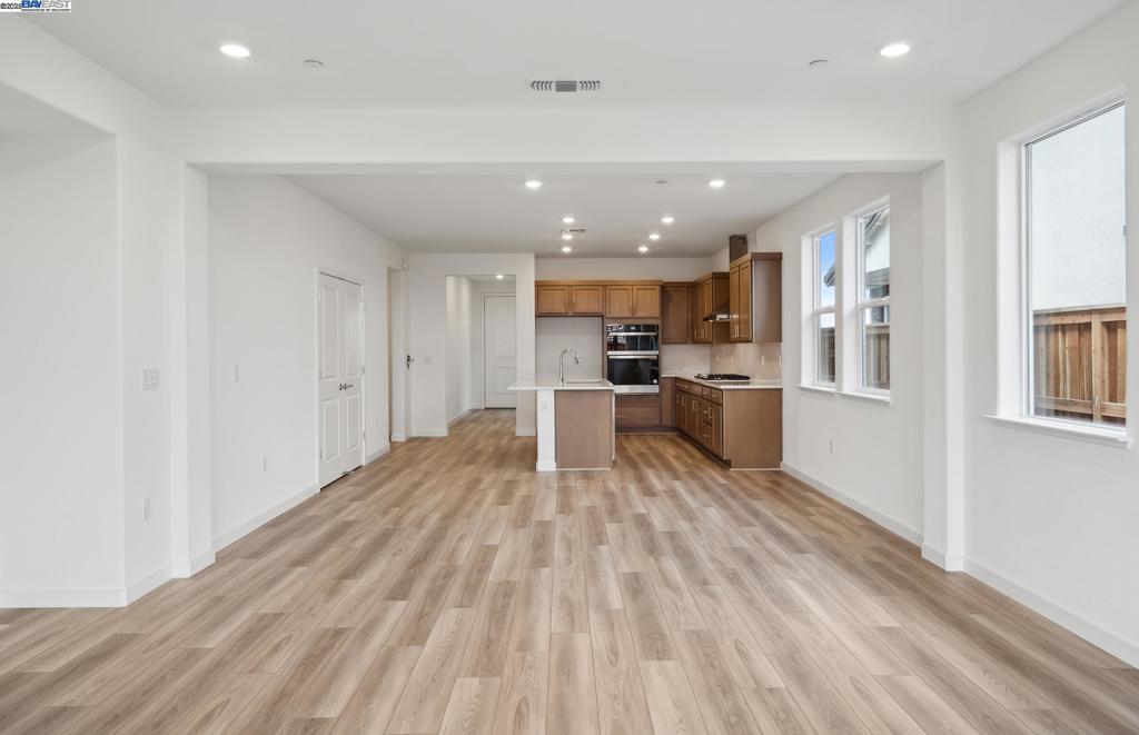 17870 Brightwood Avenue Property Photo 41