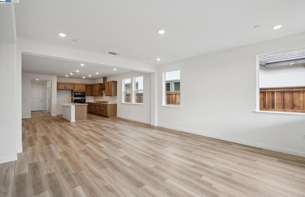 17870 Brightwood Avenue Property Photo 42