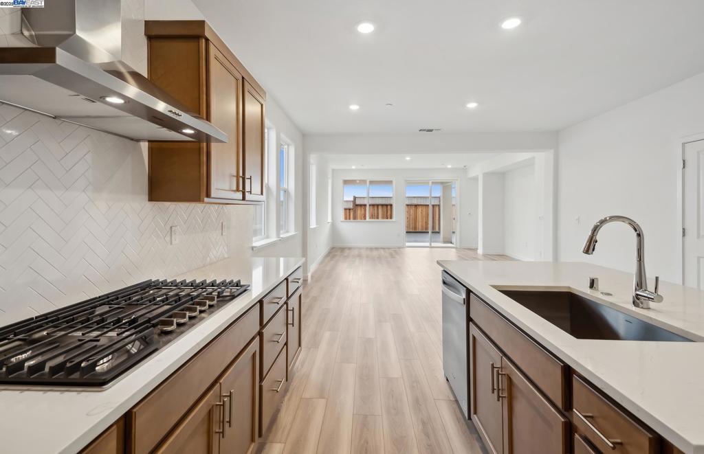 17870 Brightwood Avenue Property Photo 47