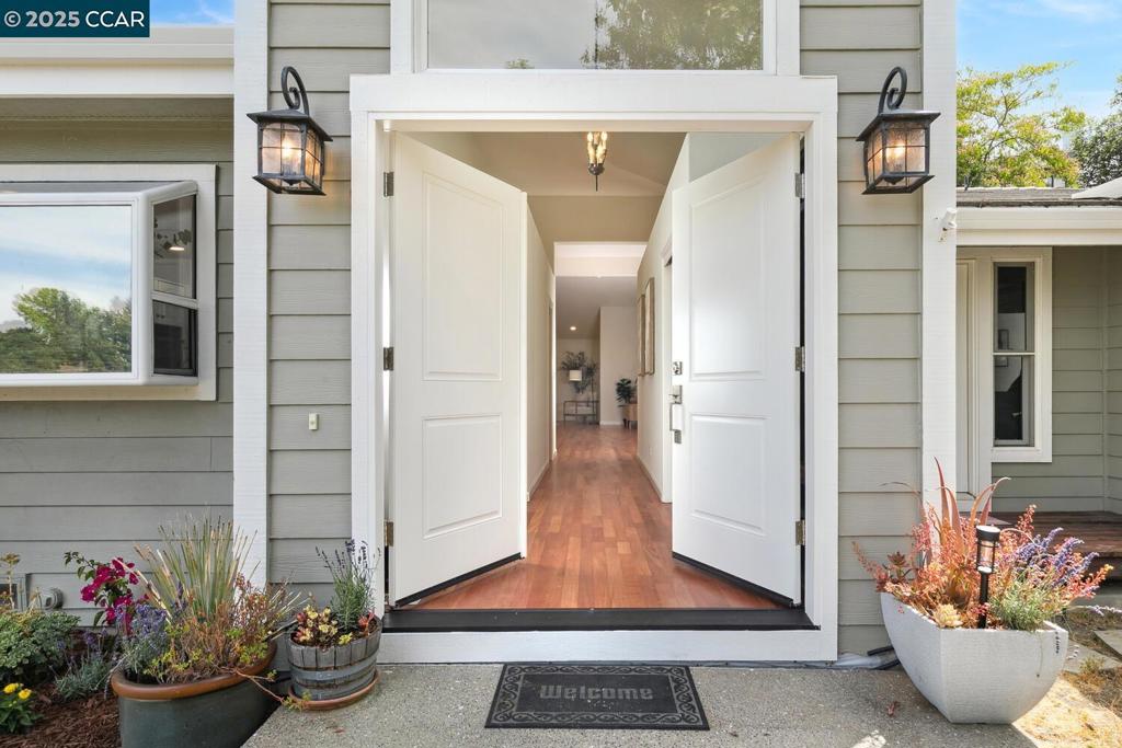 2 Deerfield Property Photo 1