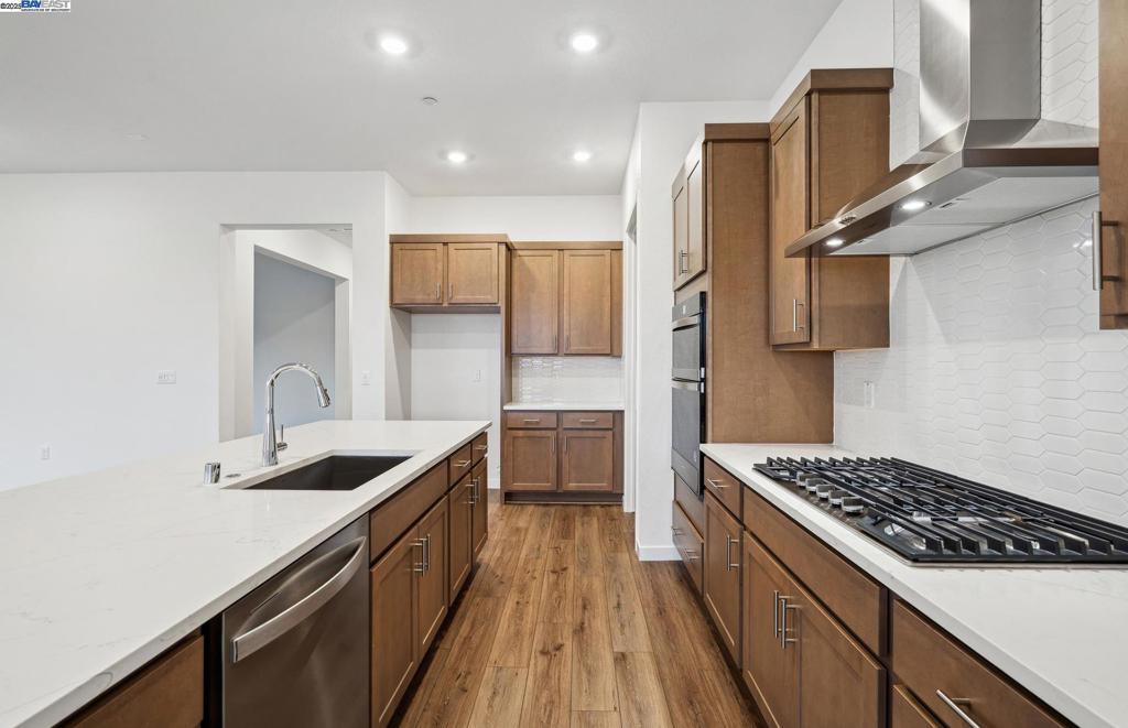 17618 Brightwood Avenue Property Photo 13