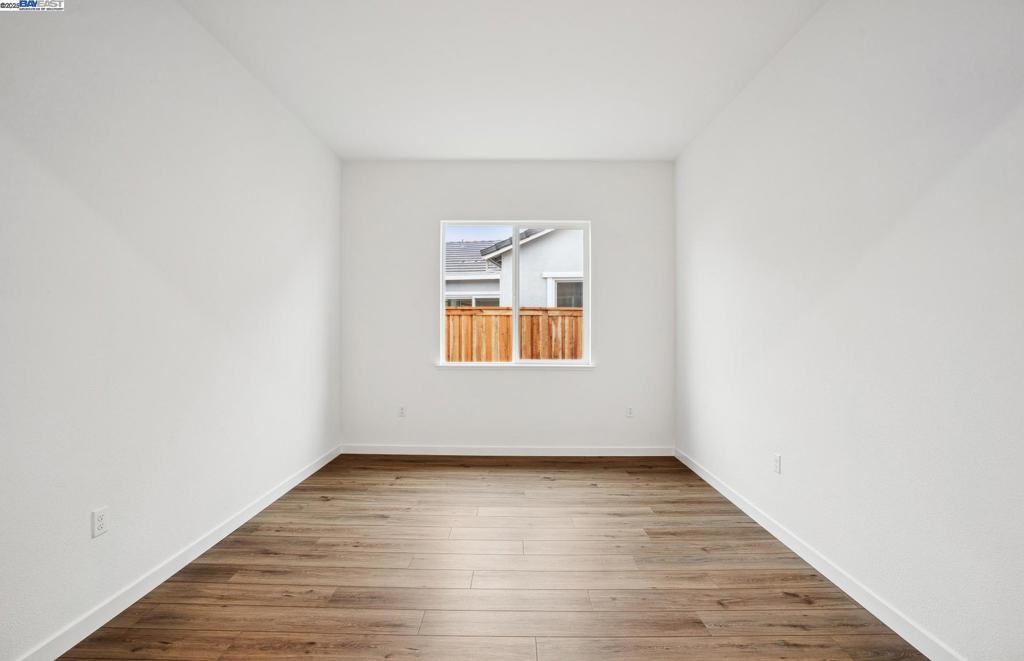 17618 Brightwood Avenue Property Photo 18