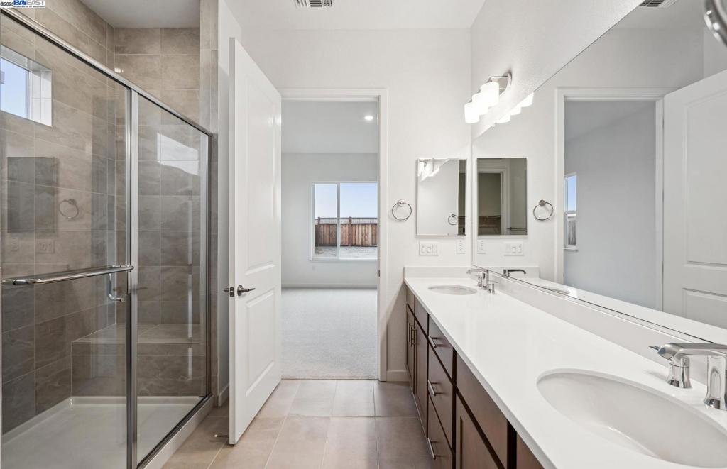 17618 Brightwood Avenue Property Photo 26