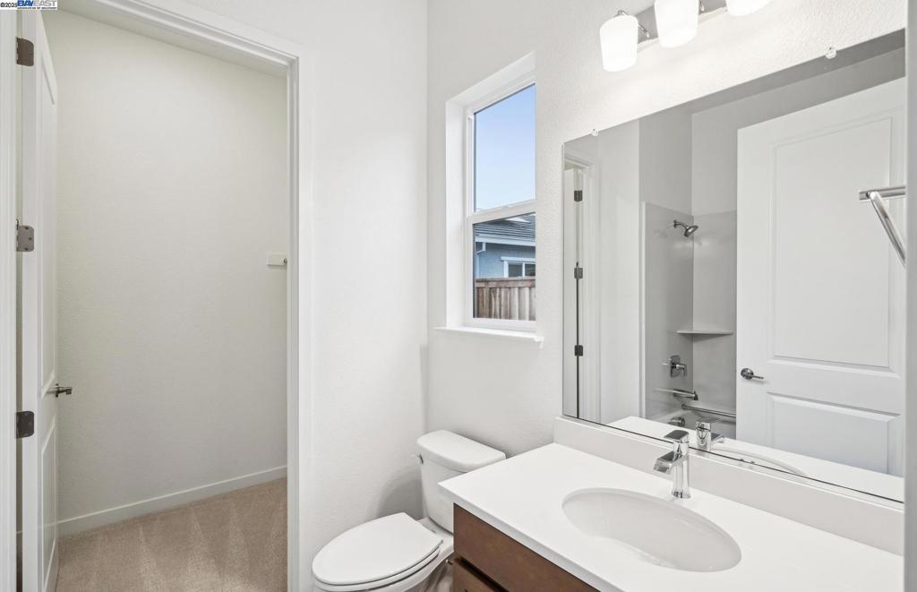 17618 Brightwood Avenue Property Photo 32