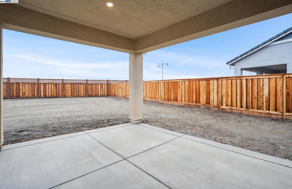 17618 Brightwood Avenue Property Photo 37