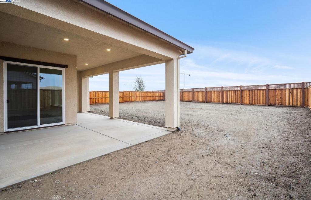 17618 Brightwood Avenue Property Photo 38