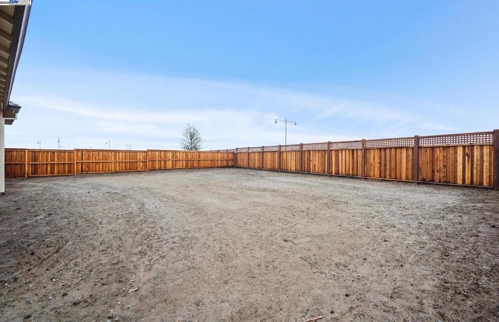 17618 Brightwood Avenue Property Photo 39