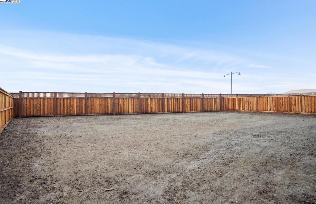 17618 Brightwood Avenue Property Photo 42