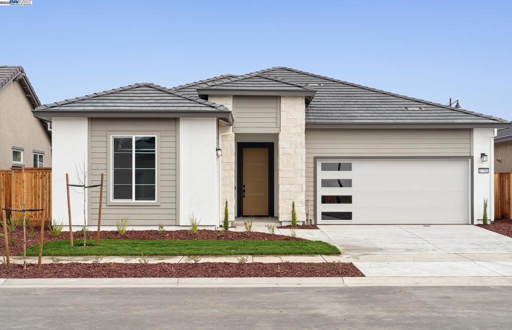 17702 Brightwood Avenue Property Photo 1