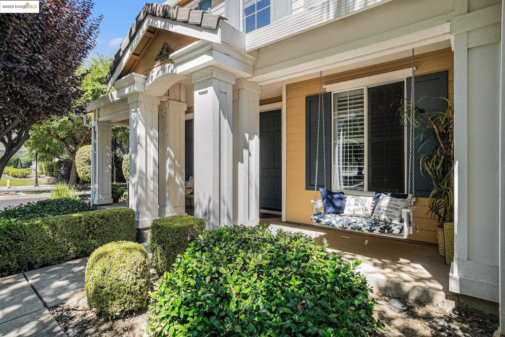 2986 Atherton Pl Property Photo 4