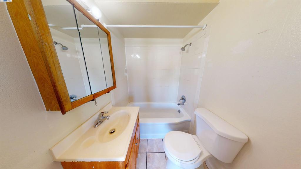 2605 High St Property Photo 13