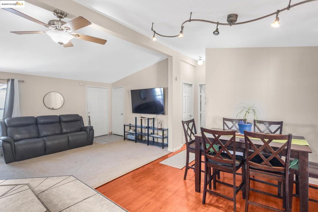 16711 Marsh Creek Rd Property Photo 15