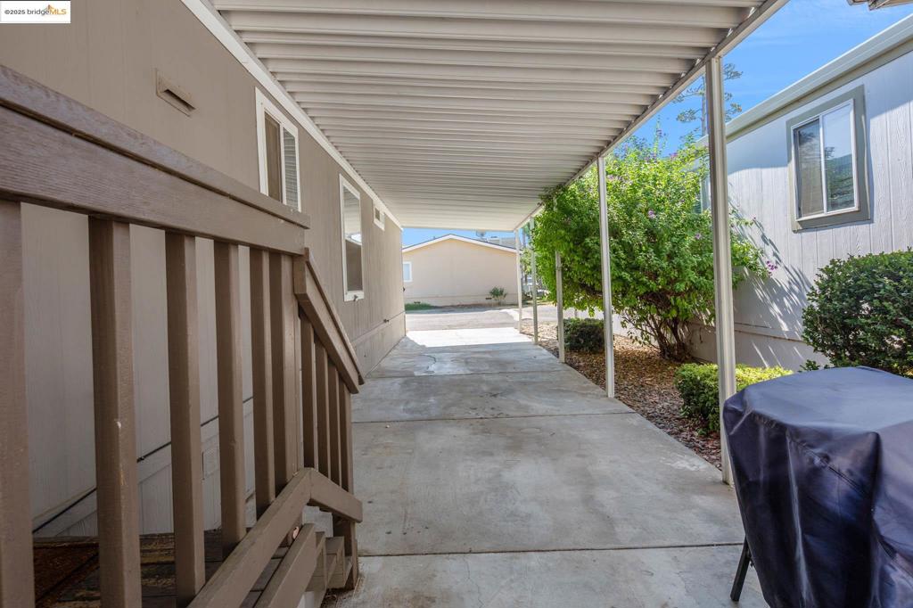 16711 Marsh Creek Rd Property Photo 32