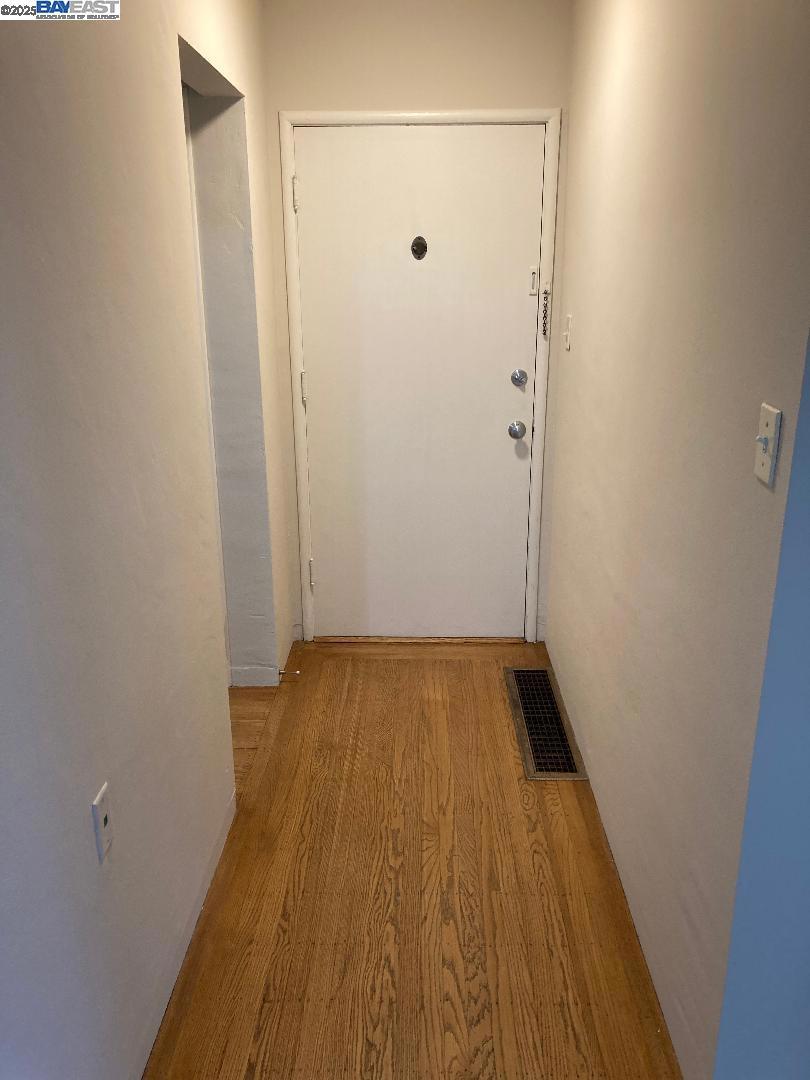 2268 Park Blvd Property Photo 6