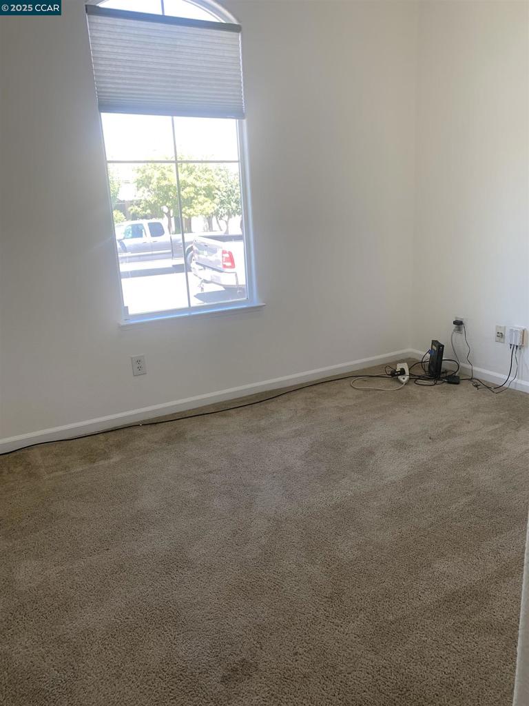 1870 Zurlo Way Property Photo 27