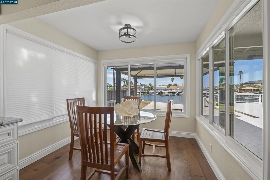 51 Discovery Bay Blvd Property Photo 17