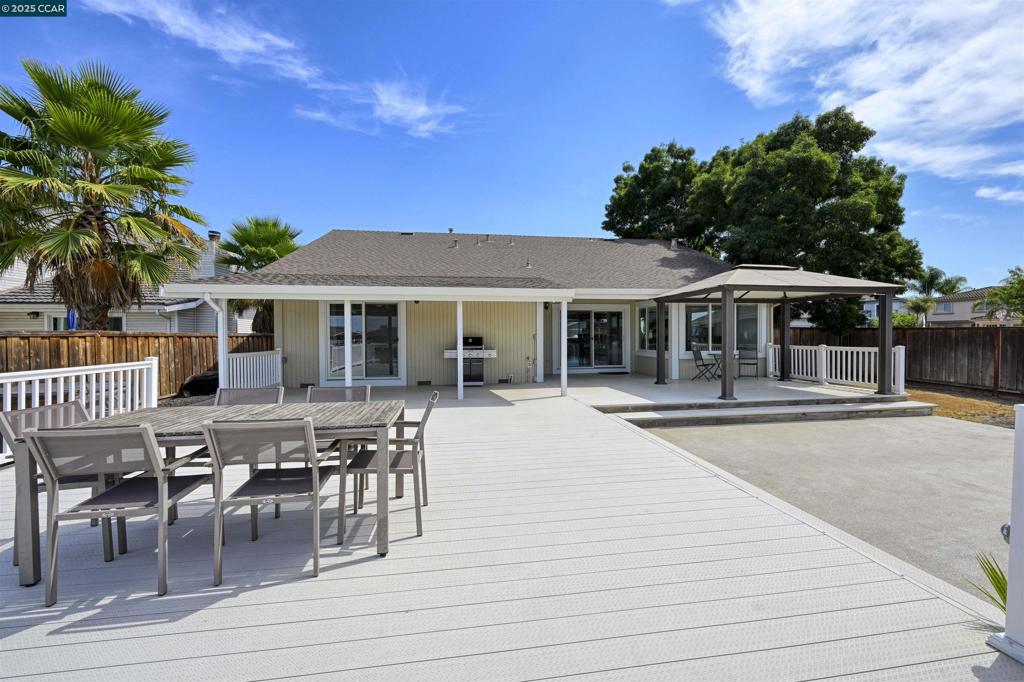 51 Discovery Bay Blvd Property Photo 35