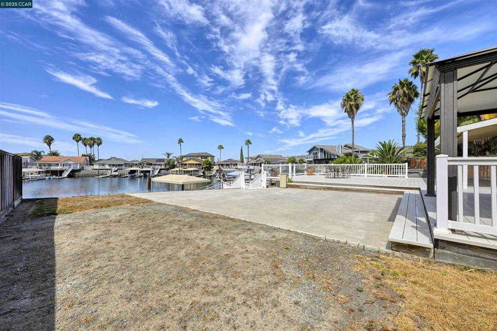 51 Discovery Bay Blvd Property Photo 37