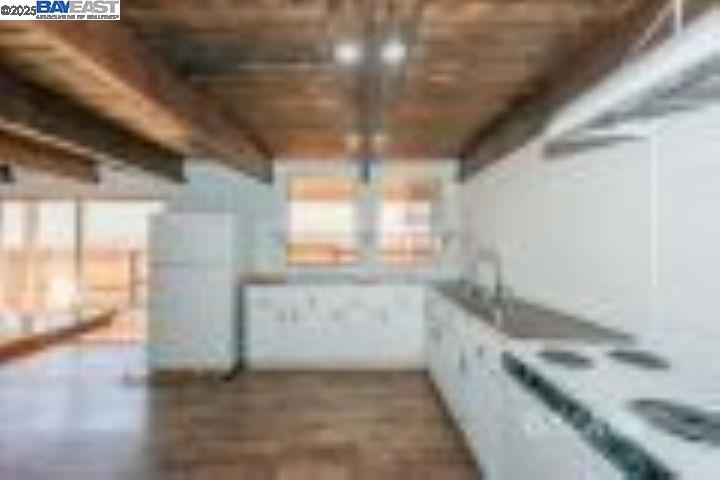 230 Mary Ave Property Photo 14