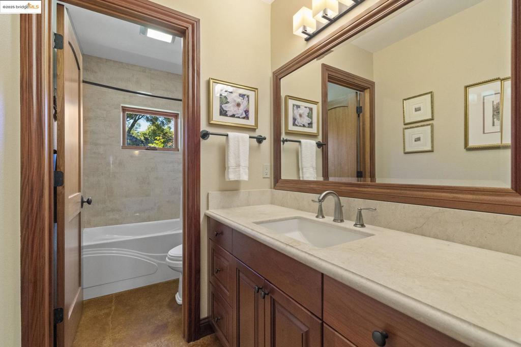 10270 Slate Rim Rd Property Photo 33