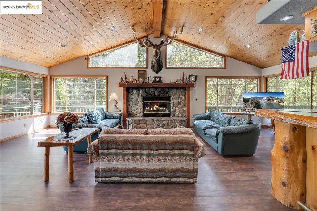 22732 Middle Camp Rd Property Photo 15