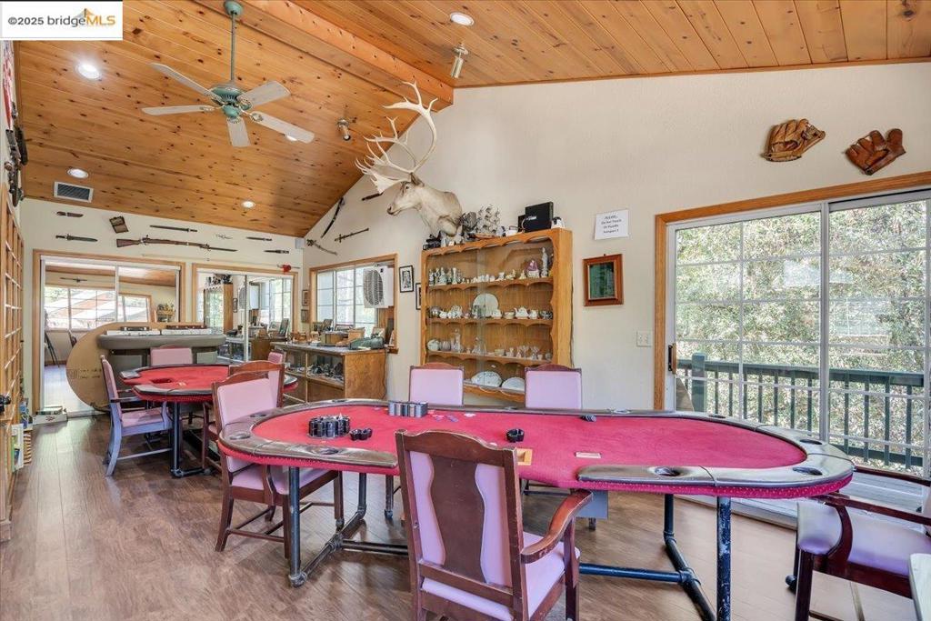 22732 Middle Camp Rd Property Photo 18