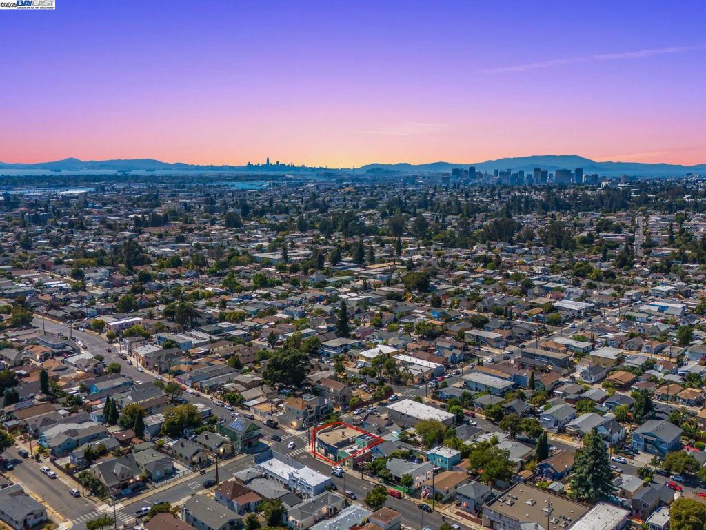 2801 38th Ave Property Photo 2