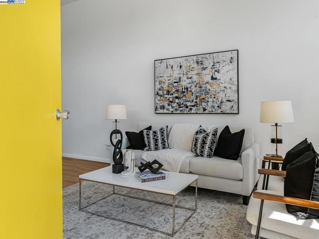 2801 38th Ave Property Photo 13