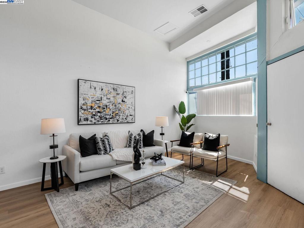 2801 38th Ave Property Photo 15