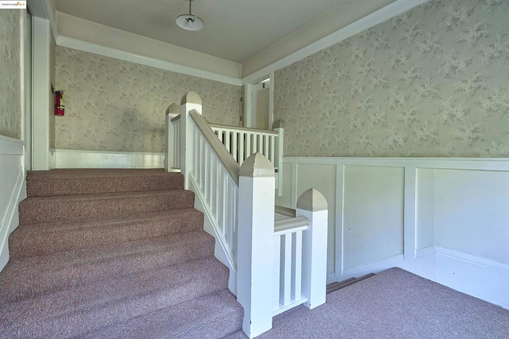 400 Lagunitas Property Photo 13