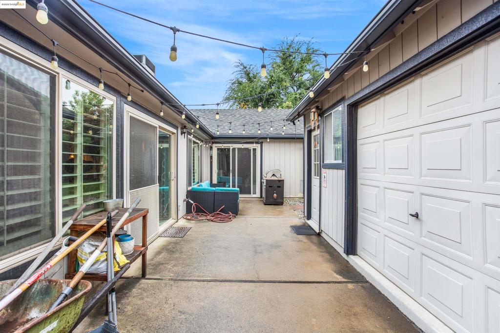 2633 Bayberry Dr Property Photo 28