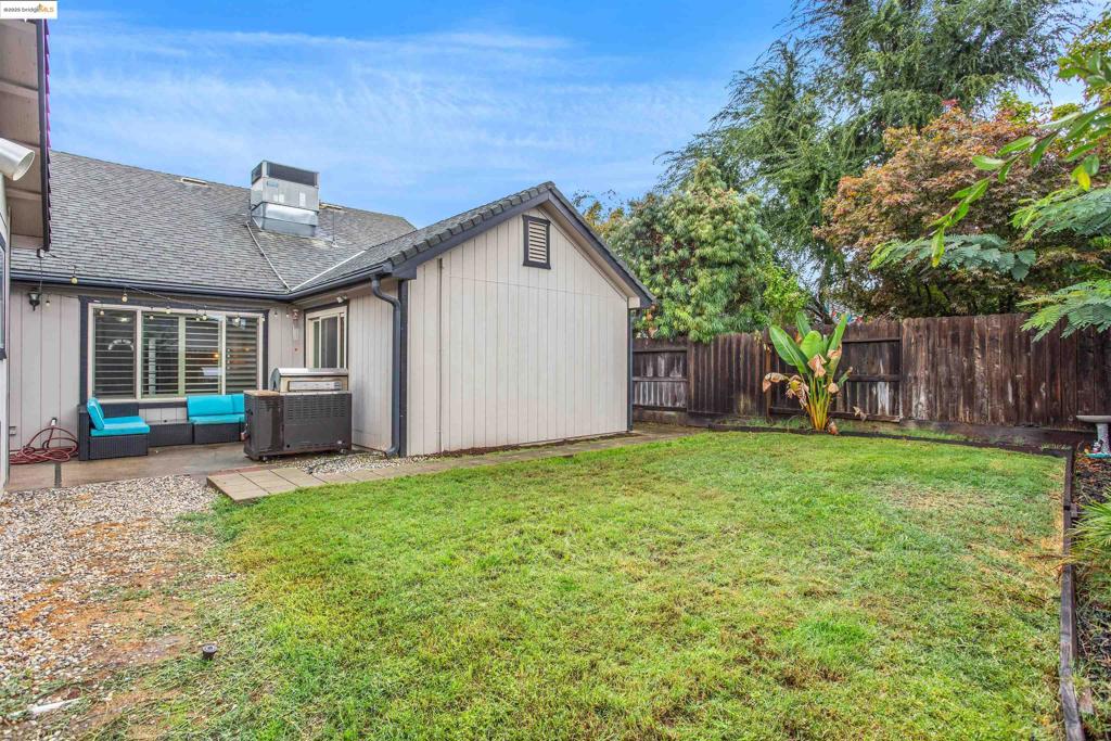 2633 Bayberry Dr Property Photo 34