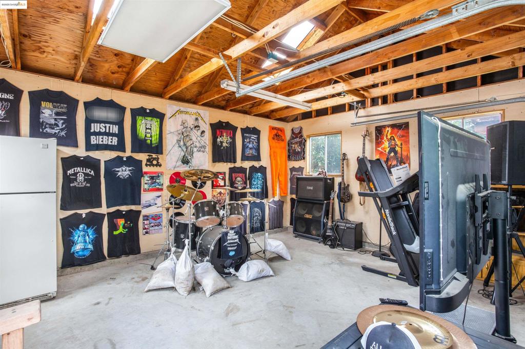 2633 Bayberry Dr Property Photo 37