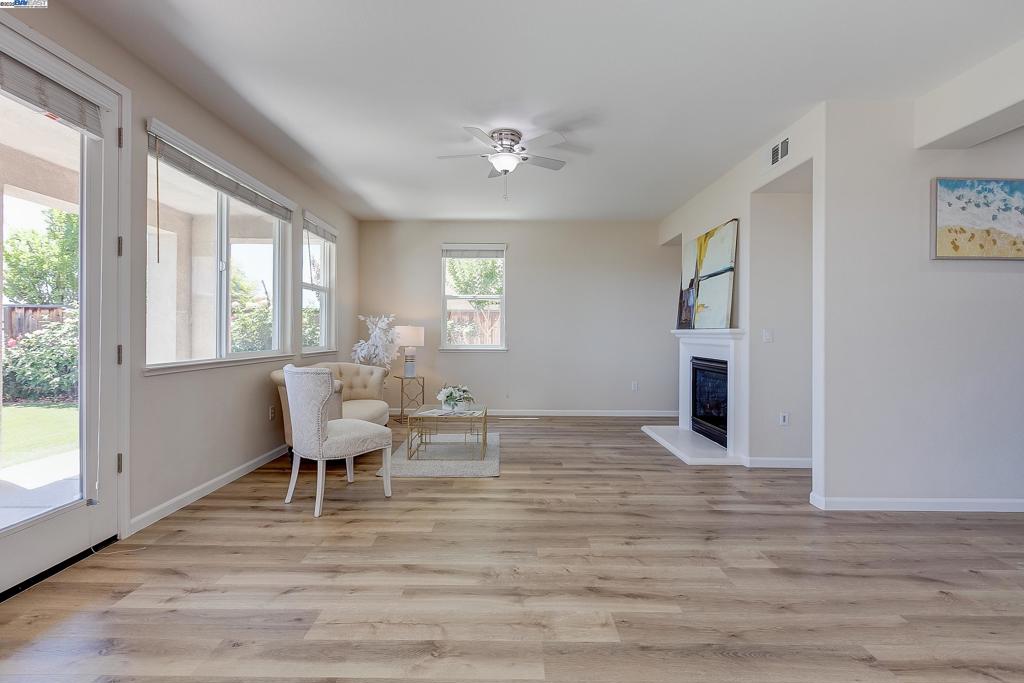 2528 Amantea Way Property Photo 30