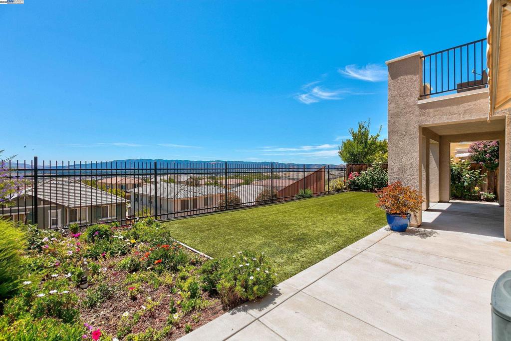 2528 Amantea Way Property Photo 58