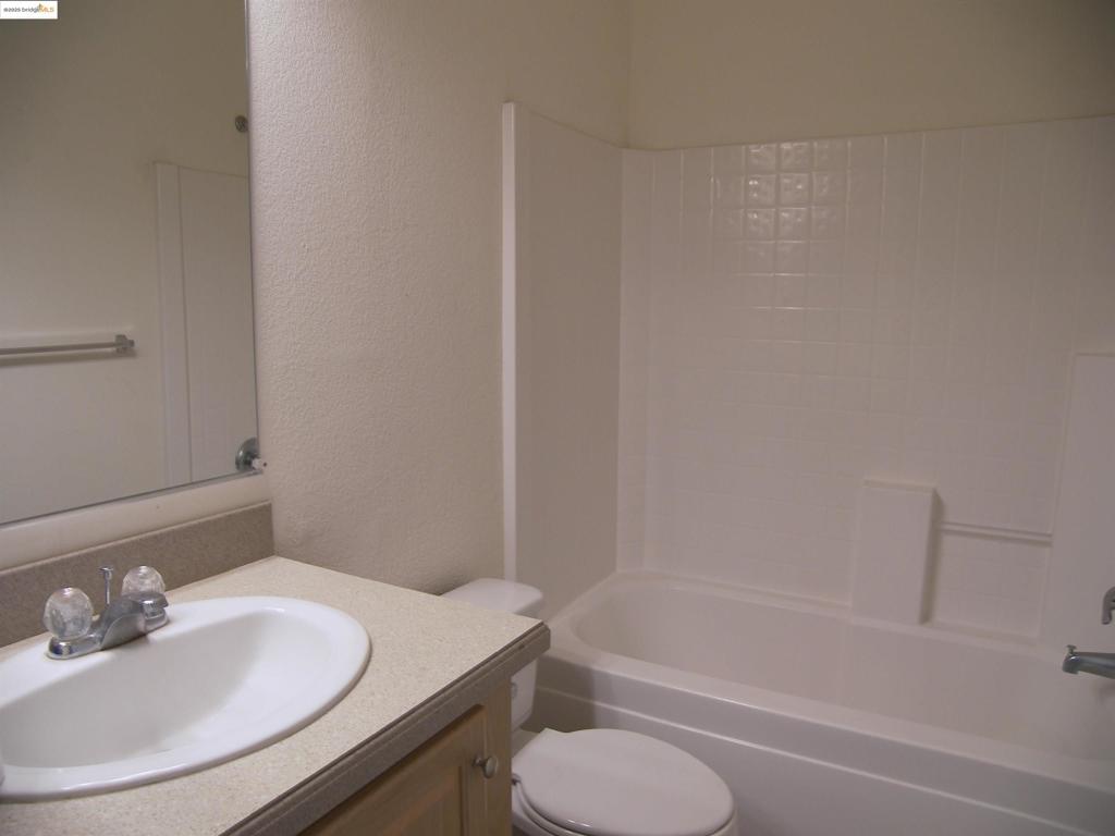 22877 E Parkwood Dr. Property Photo 10