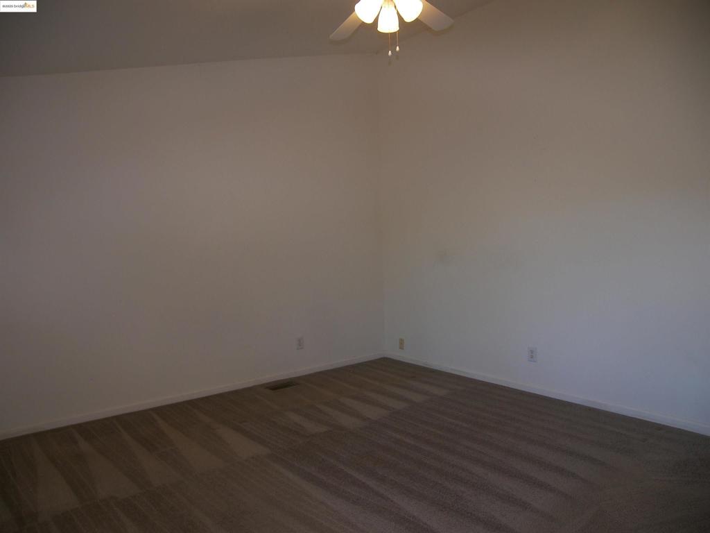 22877 E Parkwood Dr. Property Photo 12