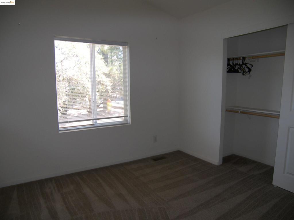 22877 E Parkwood Dr. Property Photo 18