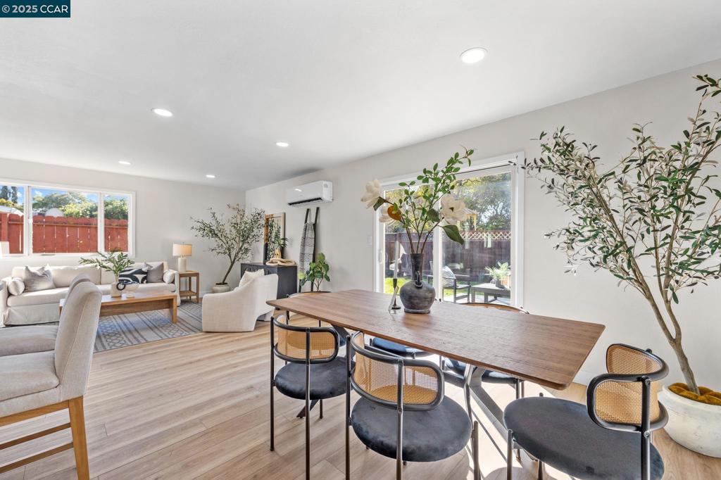 2697 Mayfair Property Photo 27